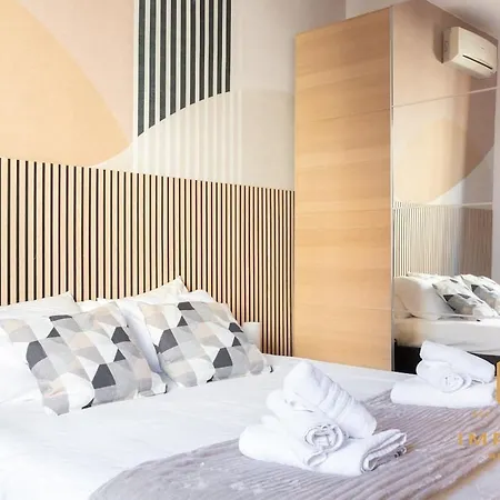 Holiday home Deluxe 300mt To Metrob, 3 Bdrm-panoramic View Ac