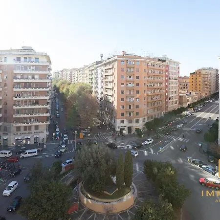 Дом отдыха Deluxe 300mt To Metrob, 3 Bdrm-panoramic View Ac Рим